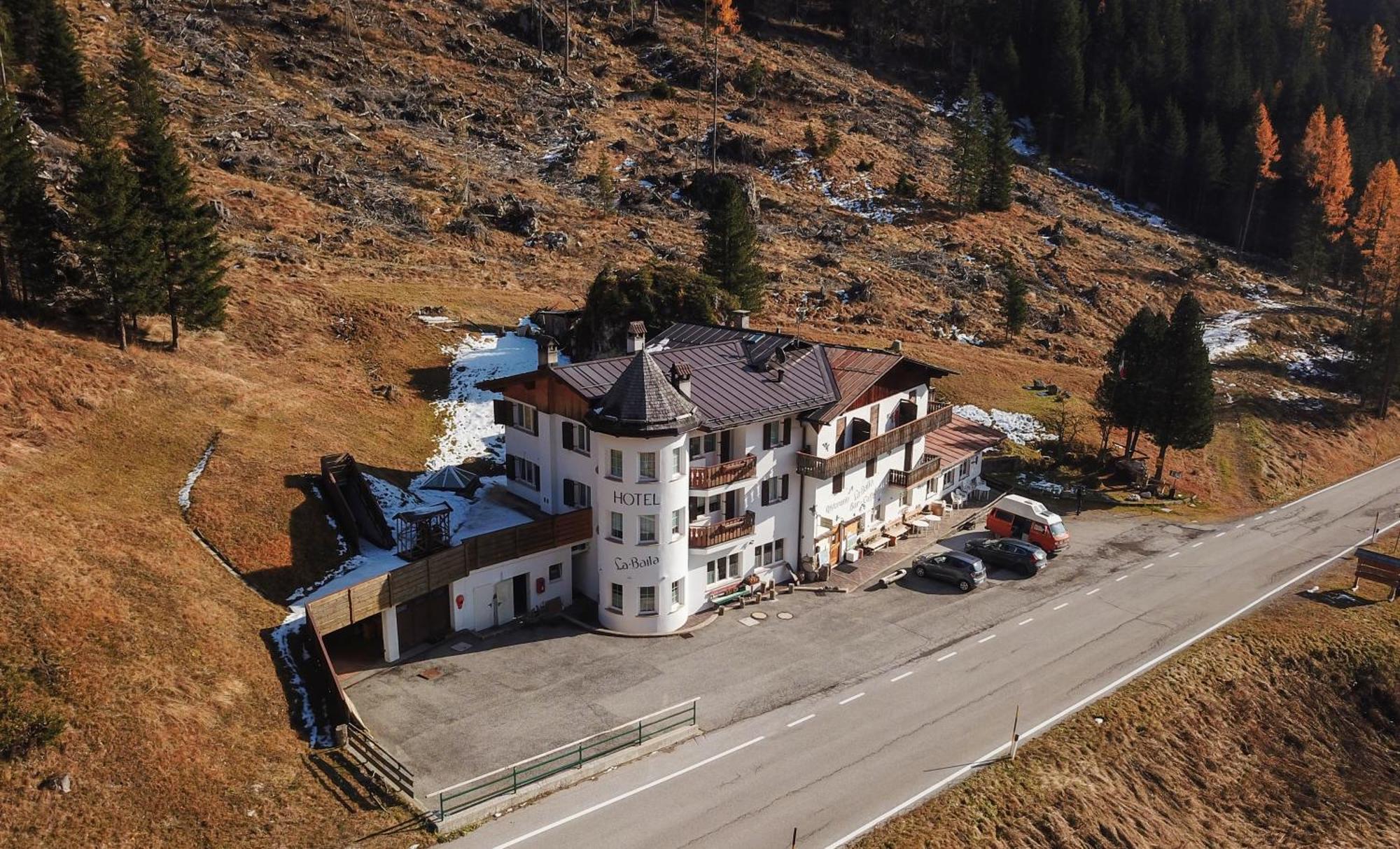 فندق ألبيرجو ريستورانت لا بايتا Livinallongo Del Col Di Lana المظهر الخارجي الصورة